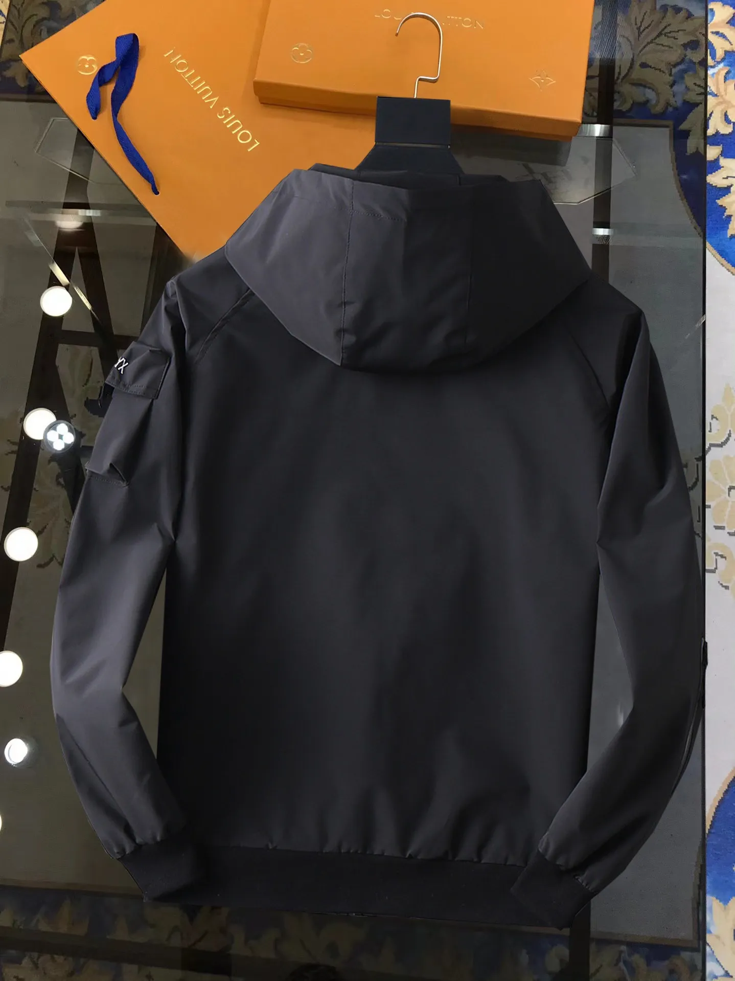 Same Style， ， ！2026 New Arrival ，Original Premium ！ Breathable ， ， ， Quality。 ！ ， ！Sizes：M～3XL